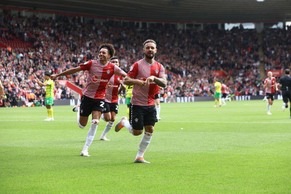 Armstrong We showed character Southampton FC Official Site